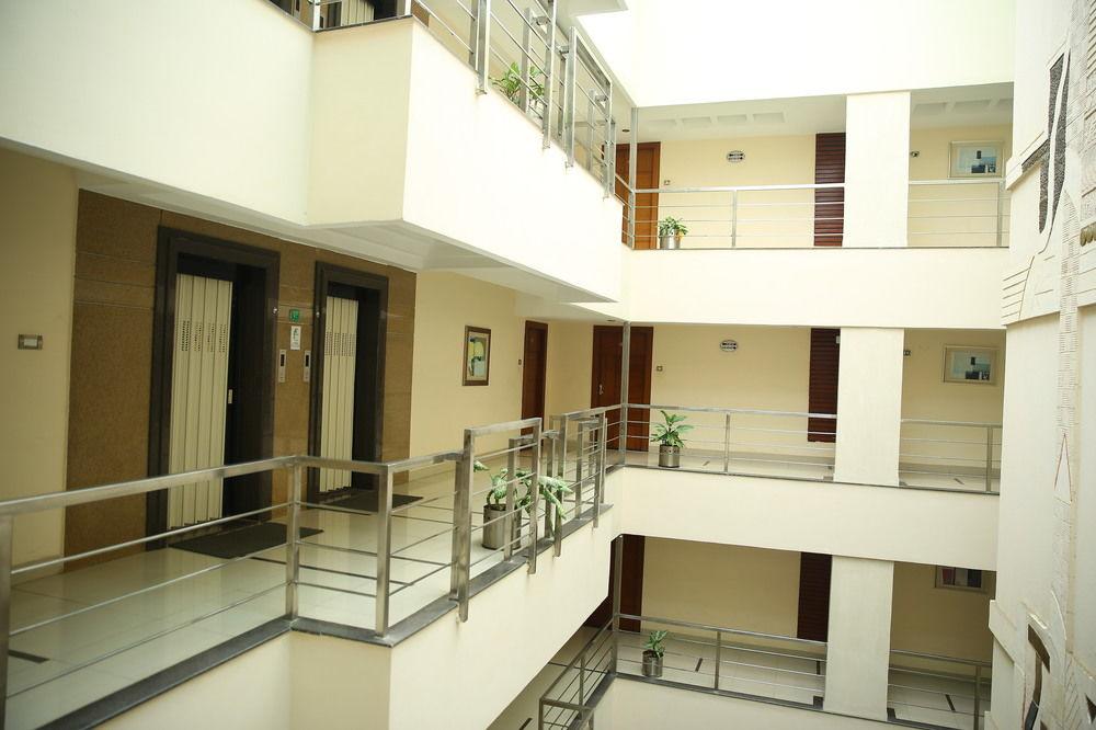 Oyo Townhouse 9 Hitech City Hajdarabad Zewnętrze zdjęcie