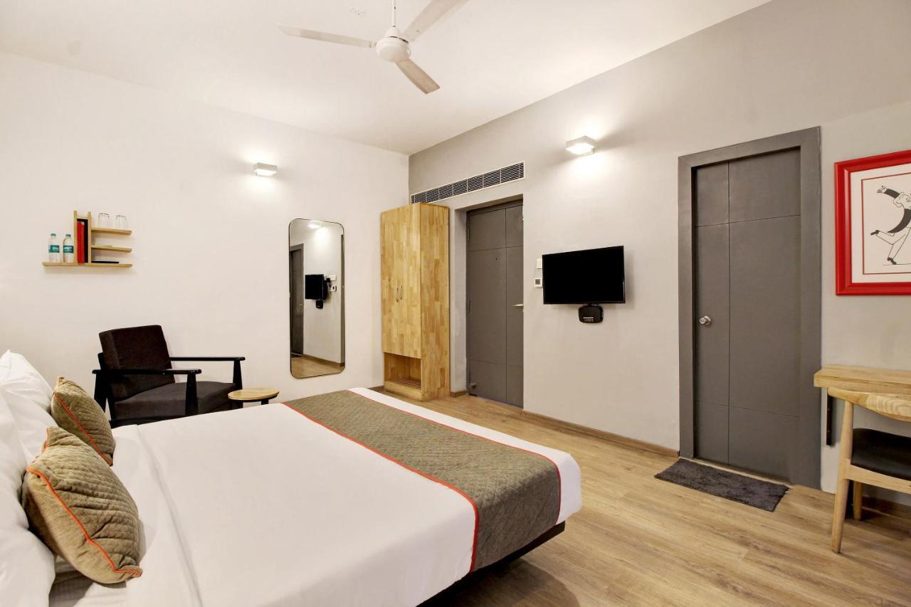 Oyo Townhouse 9 Hitech City Hajdarabad Zewnętrze zdjęcie