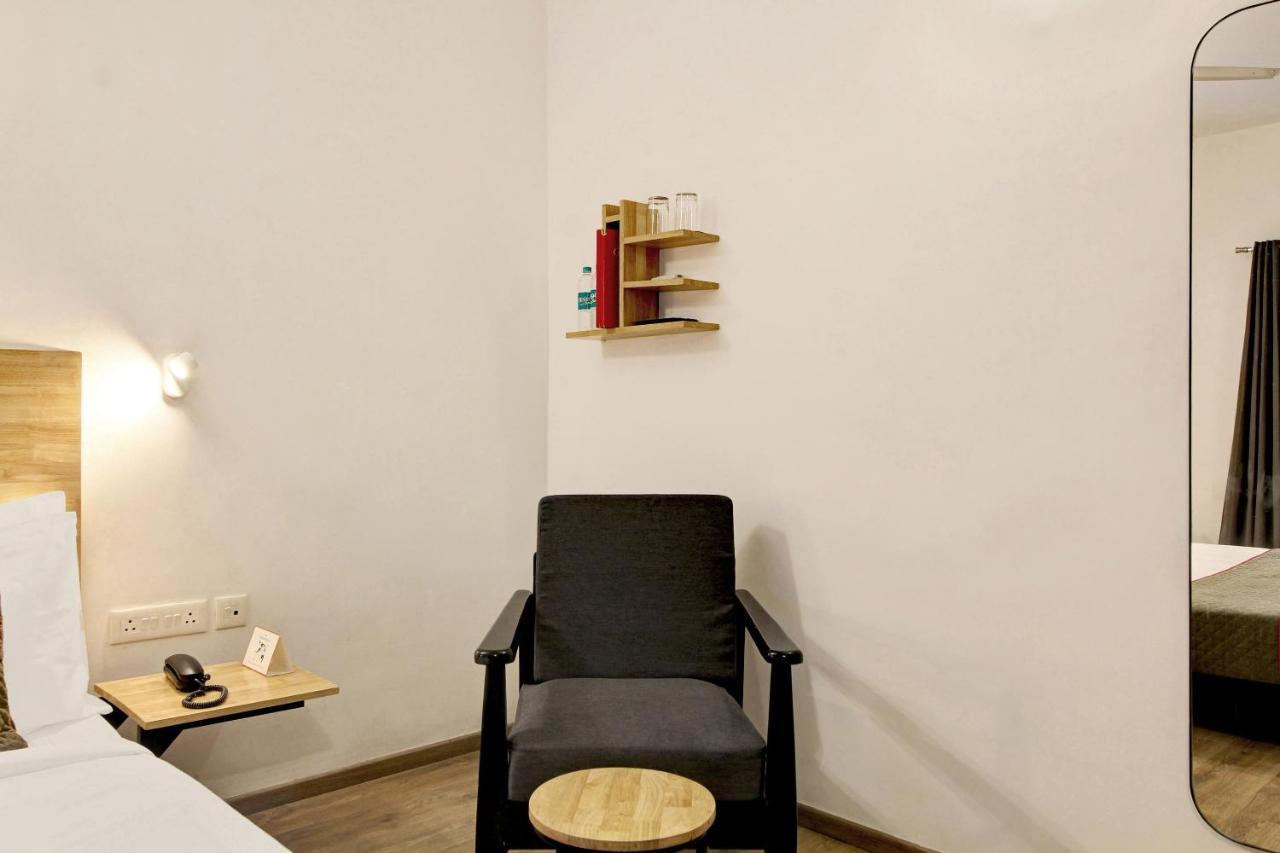 Oyo Townhouse 9 Hitech City Hajdarabad Zewnętrze zdjęcie