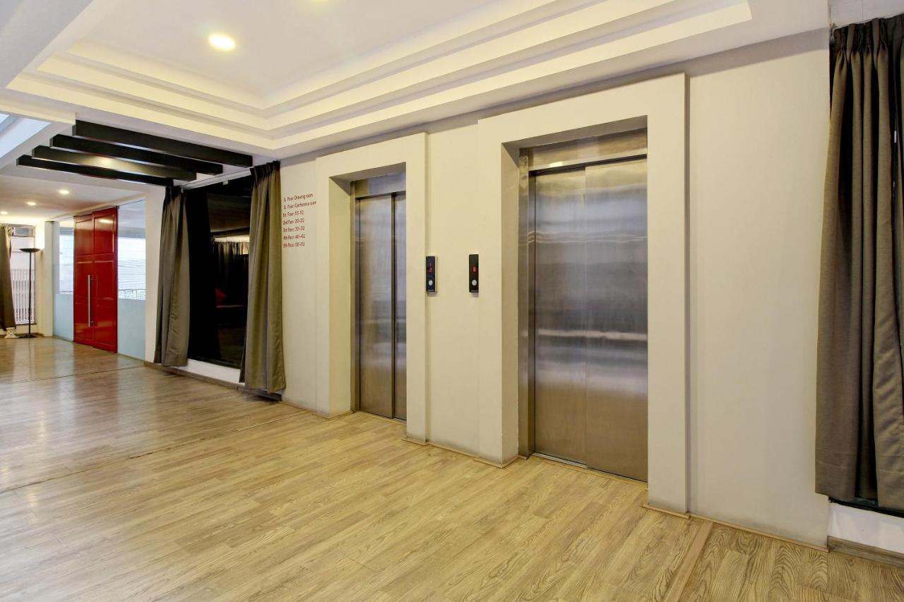 Oyo Townhouse 9 Hitech City Hajdarabad Zewnętrze zdjęcie
