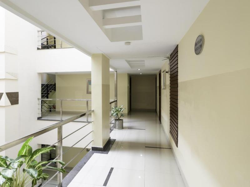 Oyo Townhouse 9 Hitech City Hajdarabad Zewnętrze zdjęcie